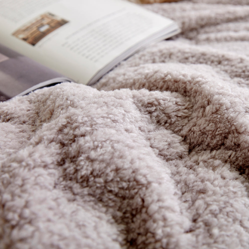 Baa Sherpa Fur Modal Comforter