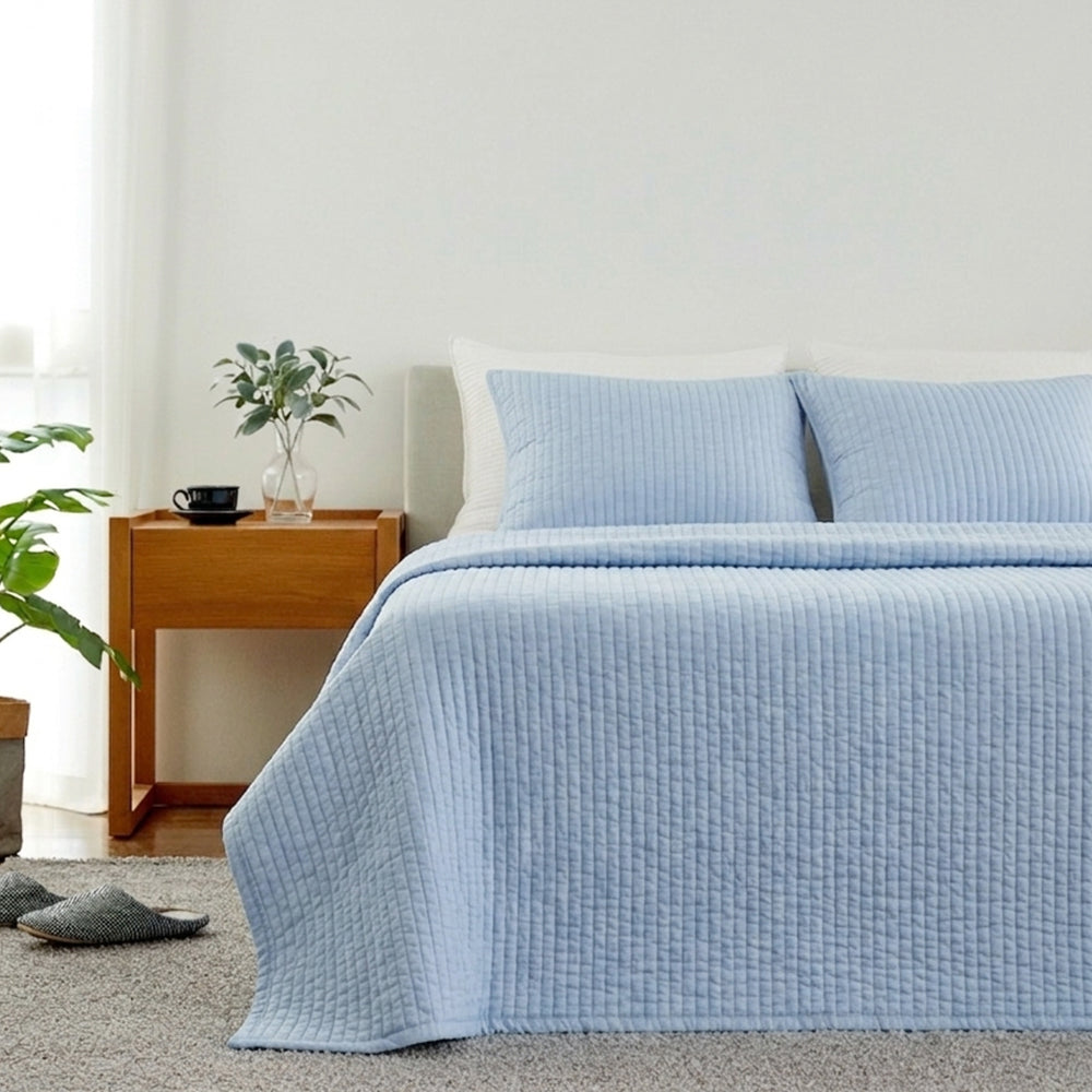 Viscose Rayon Quilt & Bedspread in Sky Blue