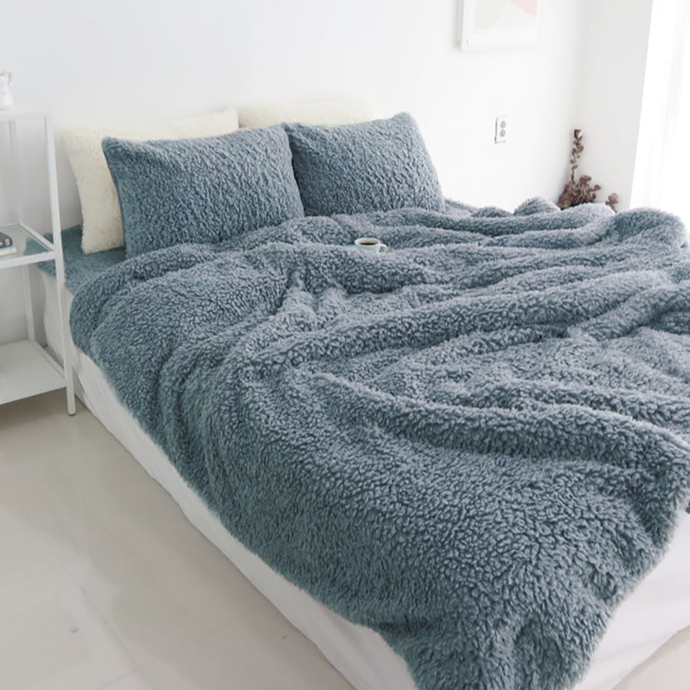 Baa Sherpa Fur Modal Comforter