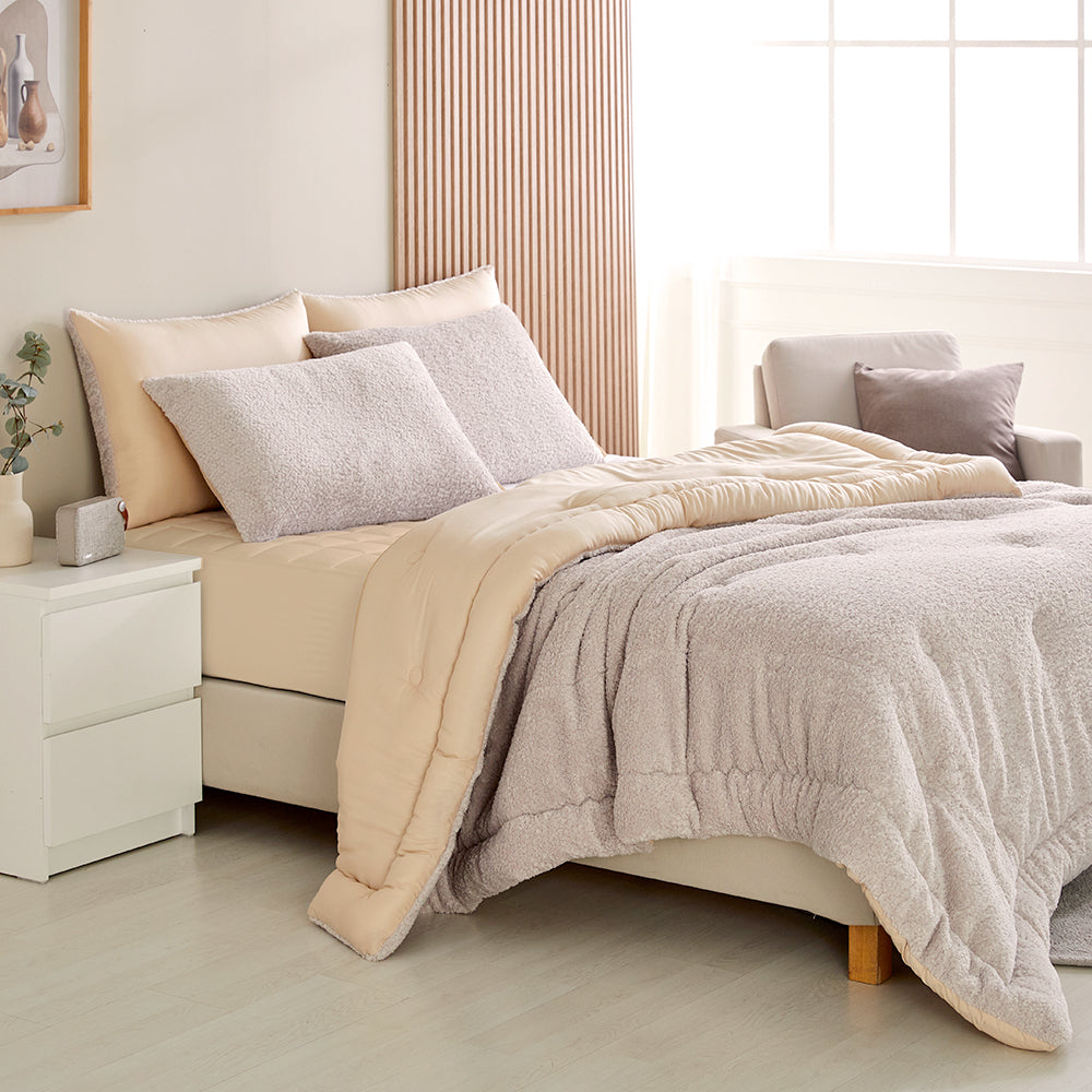 Baa Sherpa Fur Modal Comforter