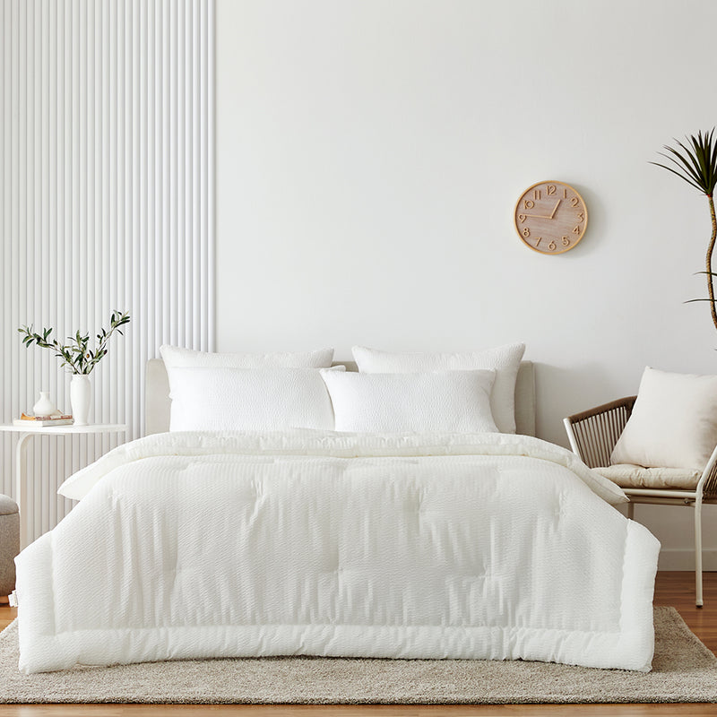 Breeze Bamboo Seersucker Comforter & Pad Set_Pure White