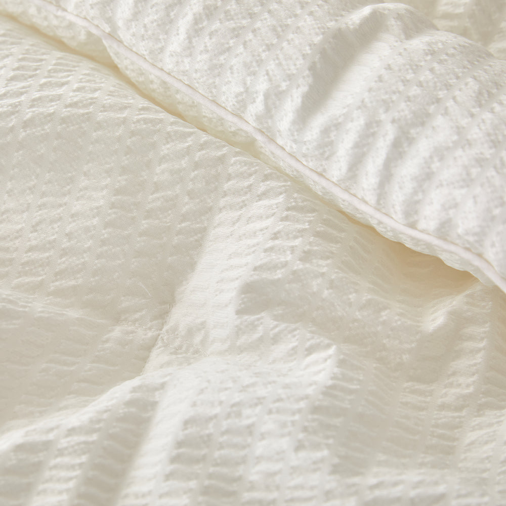 Breeze Bamboo Seersucker Comforter & Pad Set_Pure White