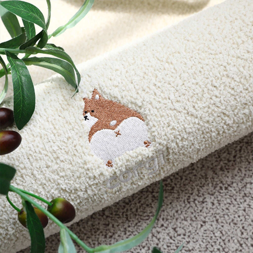 Sunday Corgi Mat