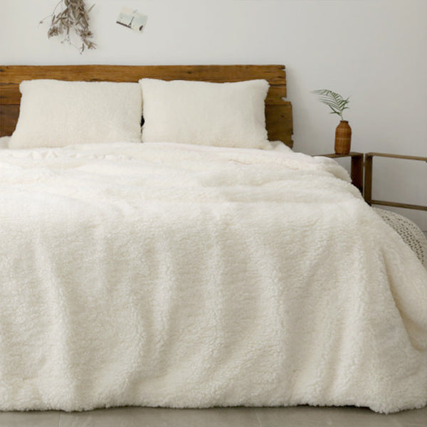 Baa Sherpa Fur Modal Comforter