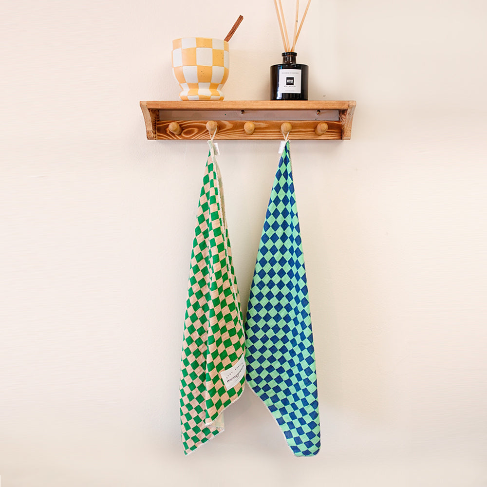 Chic Checker board Place Mat, Dish Cloth (Beige/Green, Mint/Navy)