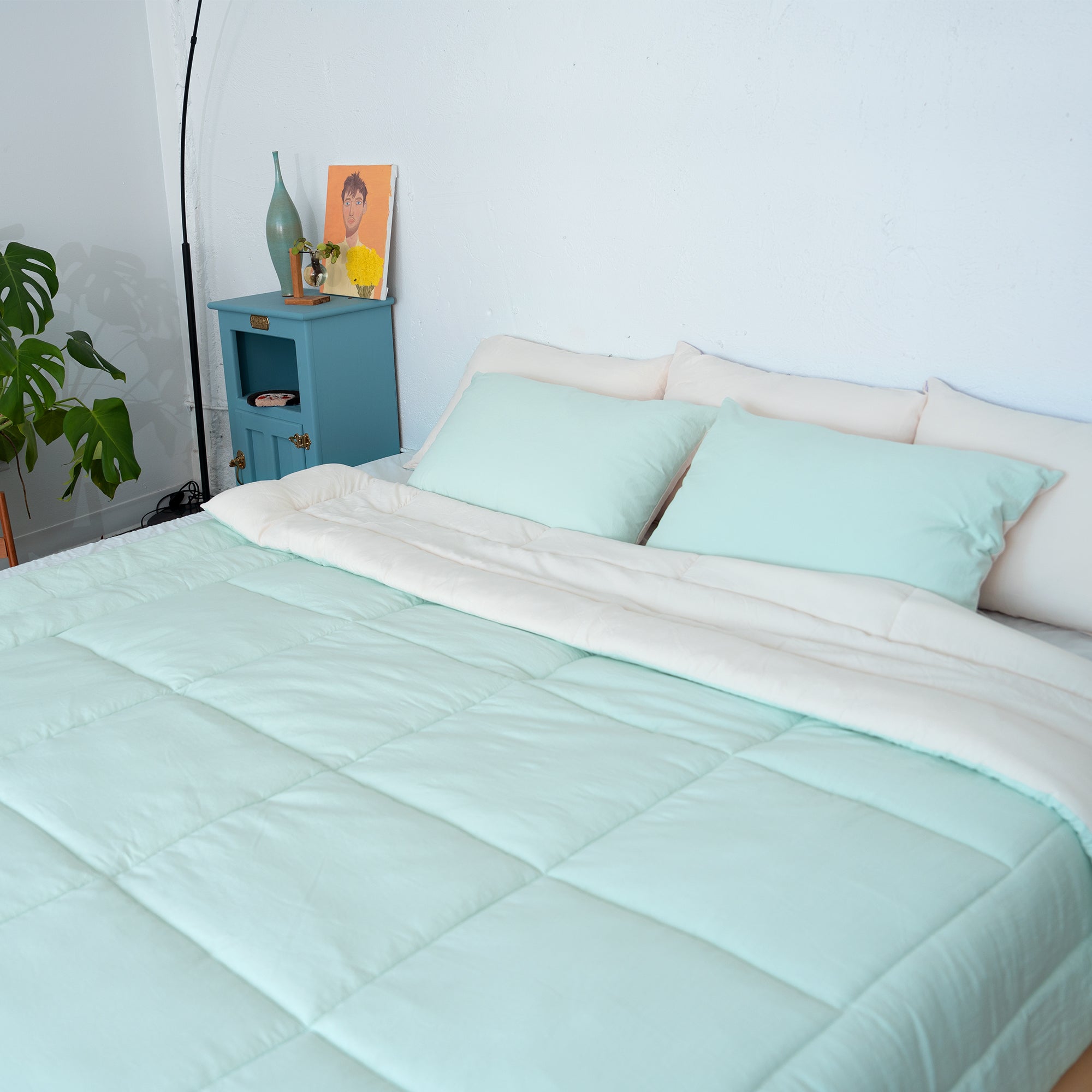 Semi-Microfiber Cloud Comforter - Mint