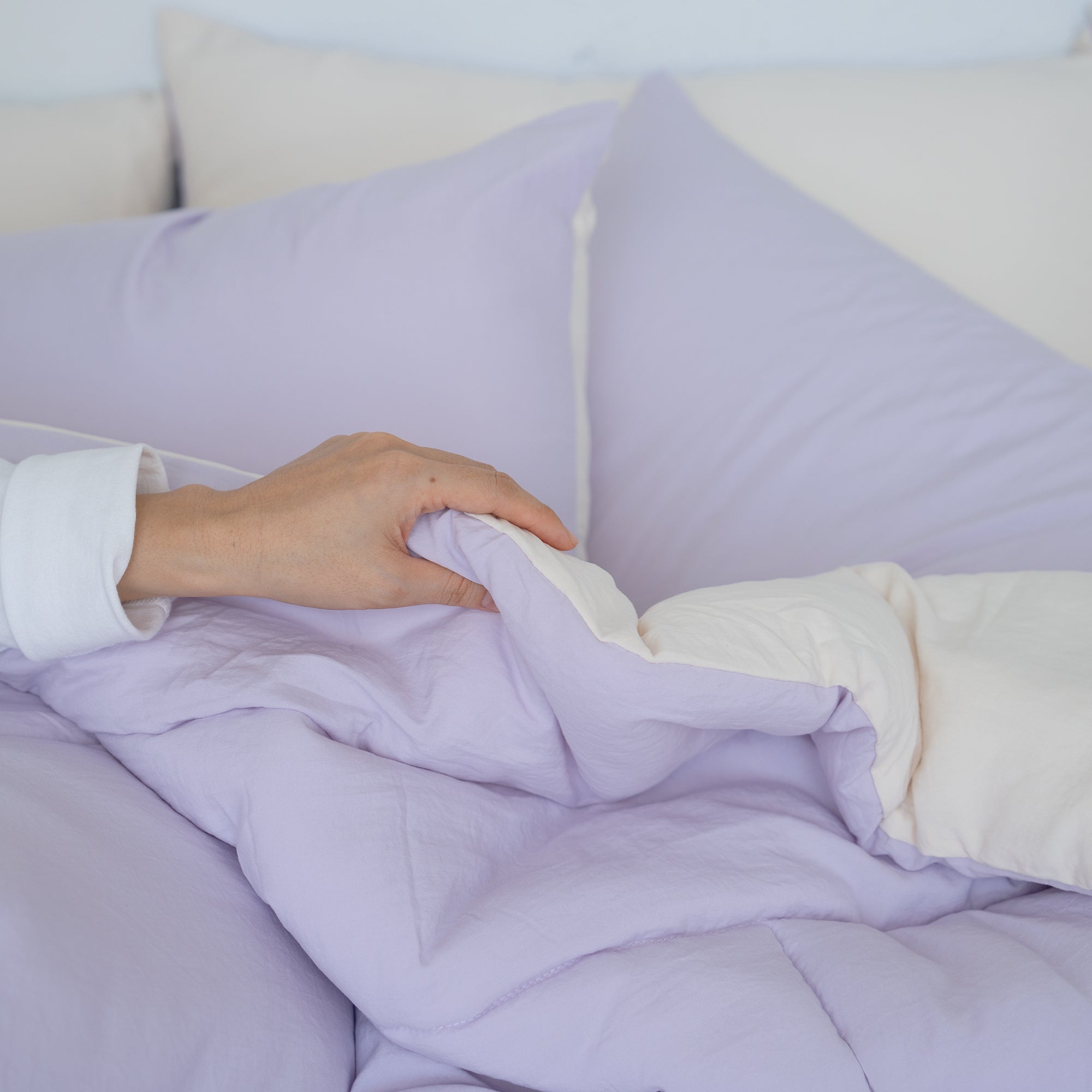 Semi-Microfiber Cloud Comforter - Violet
