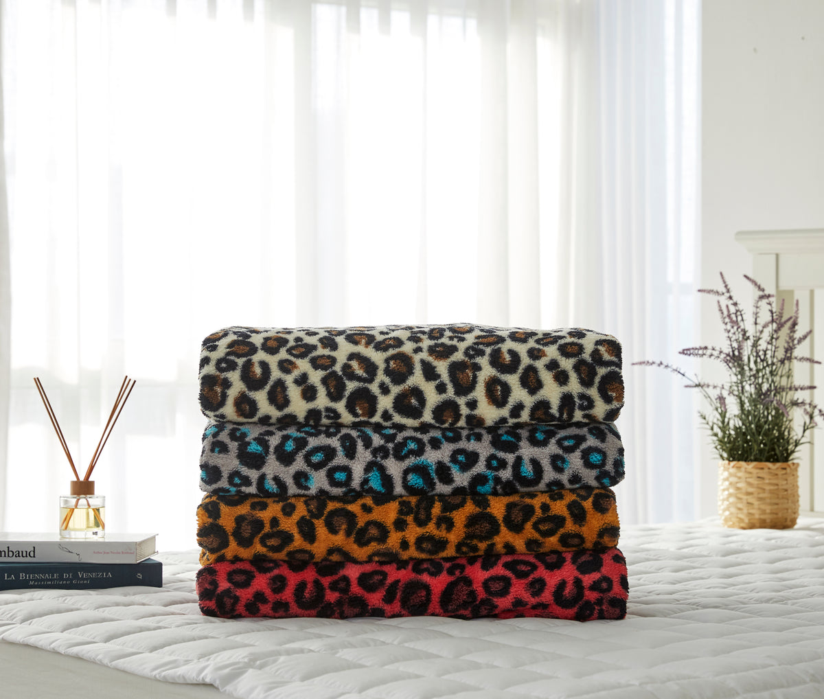 Premium Leopard Throw Blanket