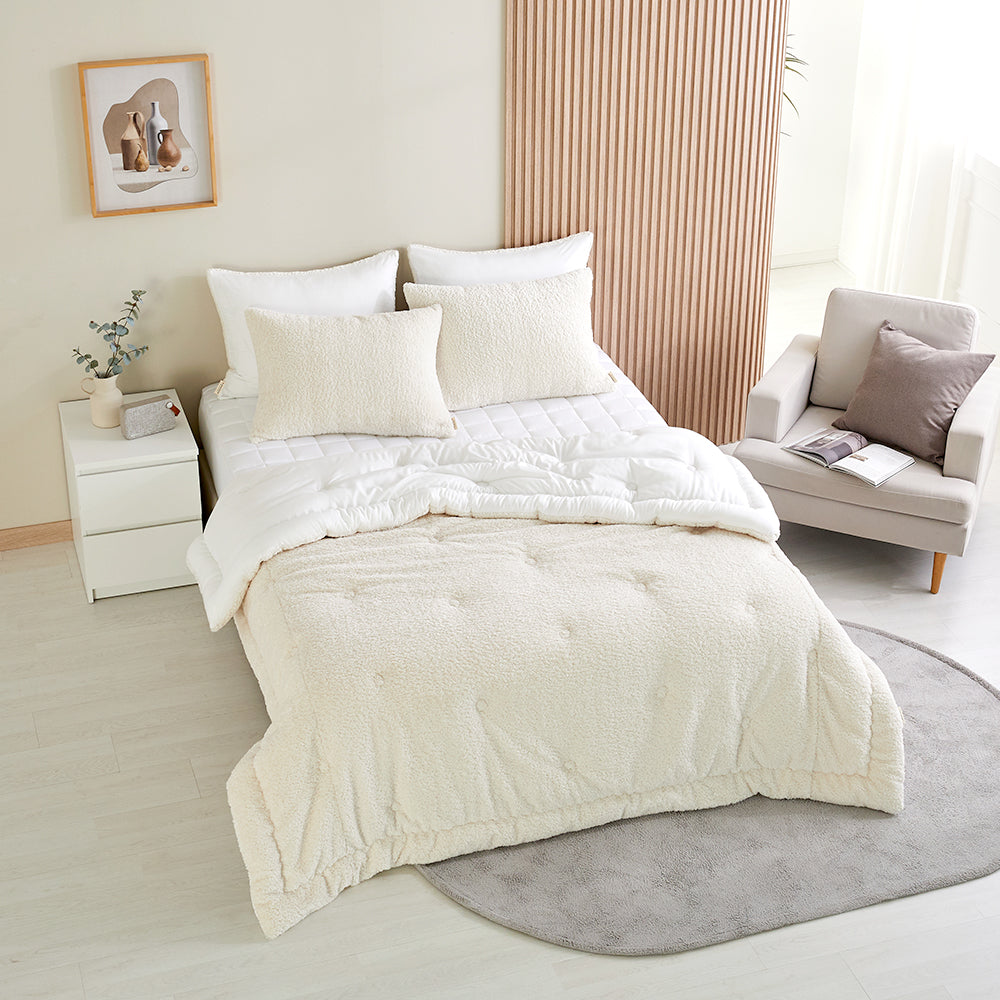 Baa Sherpa Fur Modal Comforter