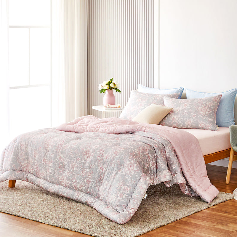 Abigail Hanji Modal Flower Comforter Set - Pink