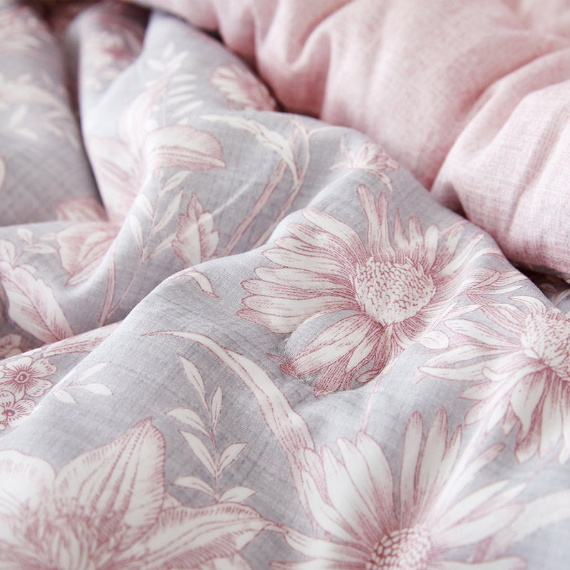 Abigail Hanji Modal Flower Comforter Set - Pink