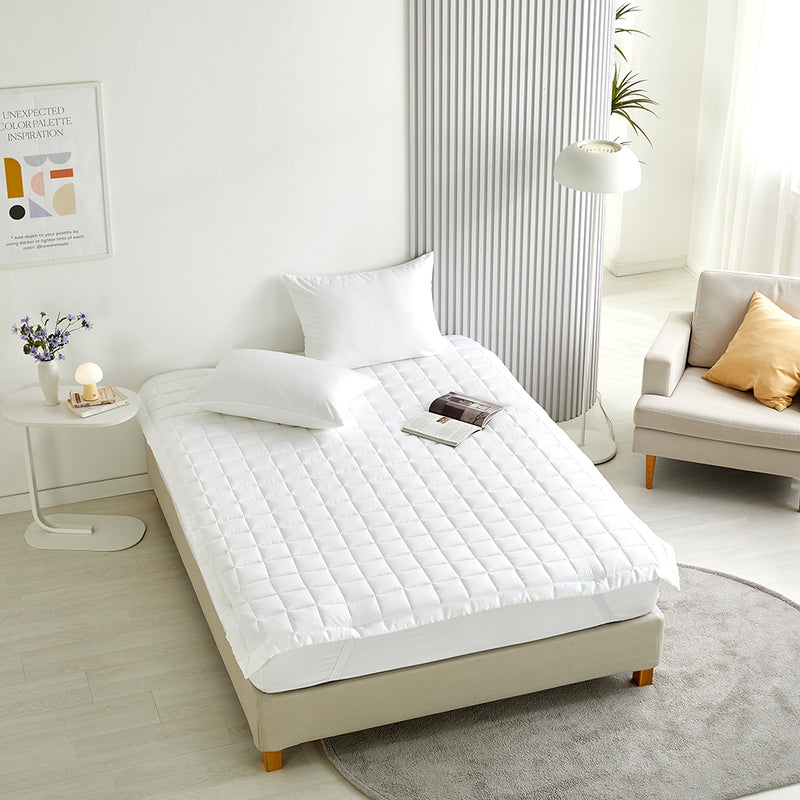 YUCA Tencel™ Lyocell Bending Mattress Pad