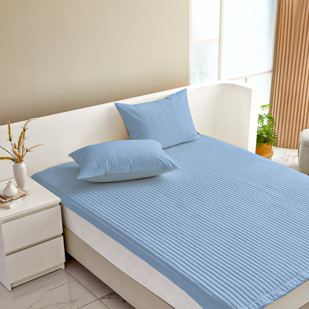 [Bundle] Percale Cotton Comforter & Quilted Elastic-Fit Pad Set