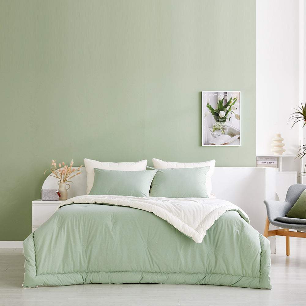 Dream High-Density Cotton Reversible Comforter Set - Green/Ivory