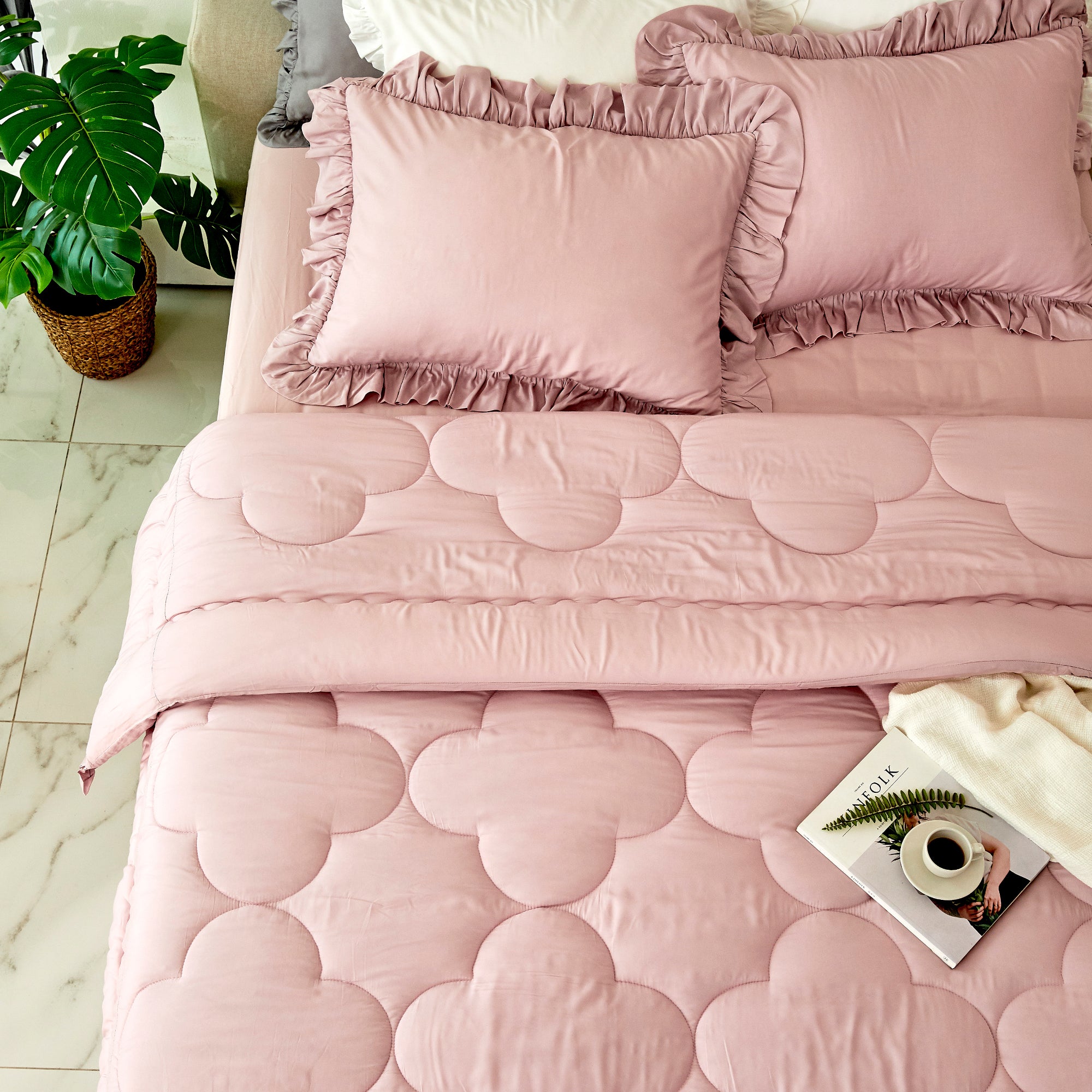 TENCEL™ MODAL Comforter Set in Light Pink