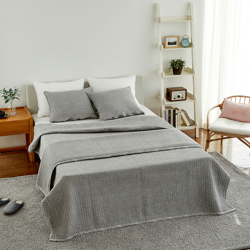 Viscose Rayon Quilt & Bedspread in Grey