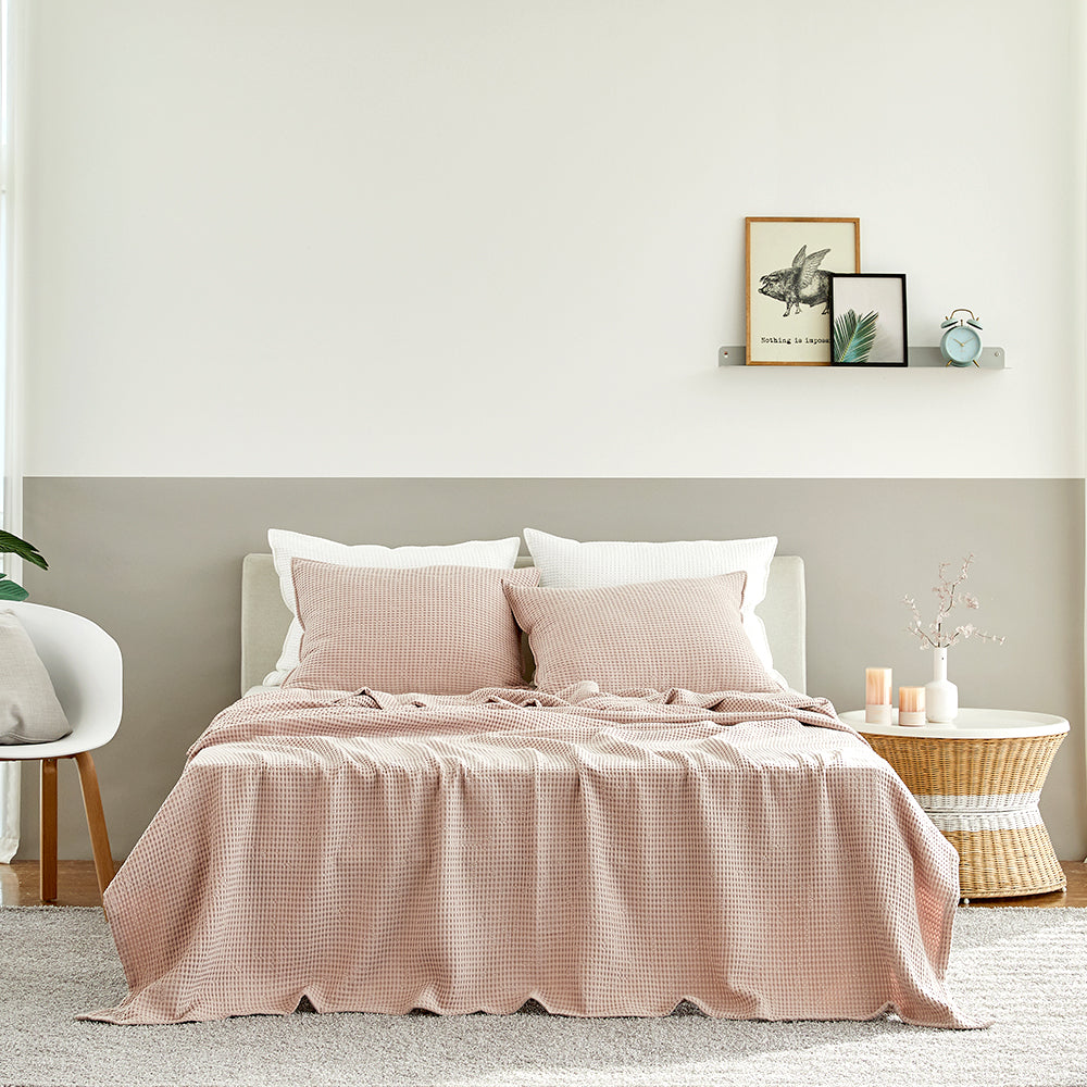 Natural Material Modal Waffle Blanket in Light Pink